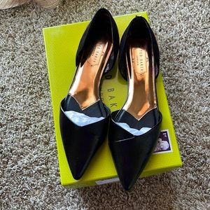 Ted Baker Cadeen Flats size 9